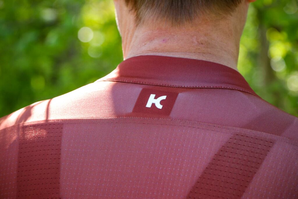 2020 Katusha Icon Jersey – collar back.jpg