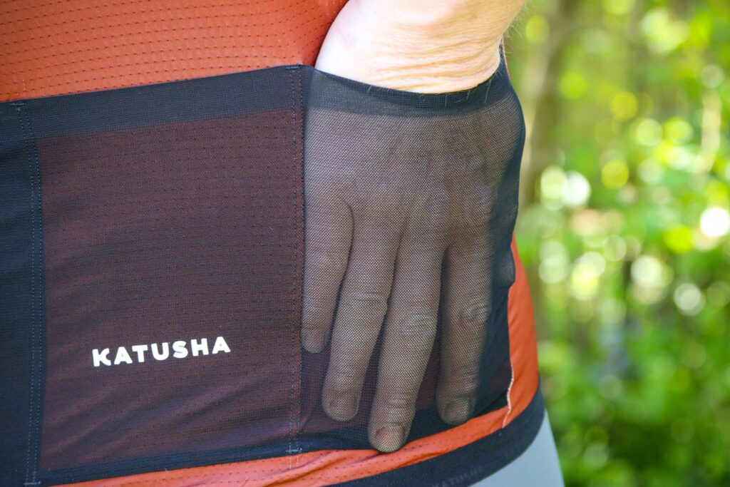 2020 Katusha Icon Jersey – mesh pocket.jpg