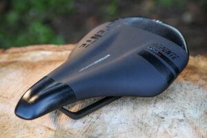 2020 Repente Latus M Saddle.jpg
