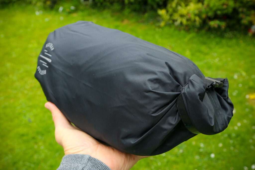 2020 Restrap Race saddle bag – pouch.jpg
