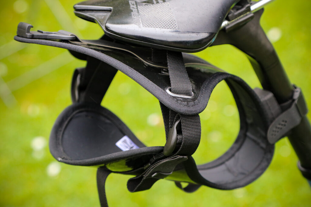 2020 Restrap Race saddle bag – strapping.jpg