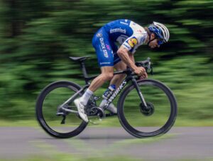 2021 Specialized Tarmac SL7 action – 1