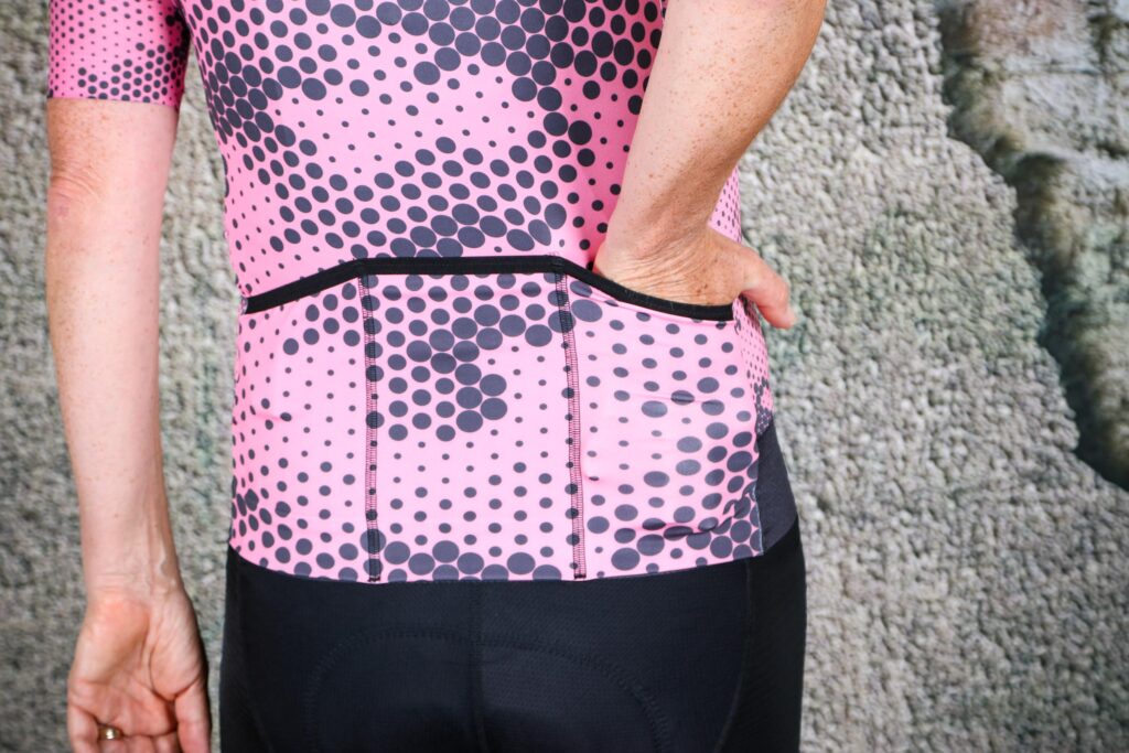 2020 Bioracer Epic Women Jersey Camio Dot – pockets 2.jpg