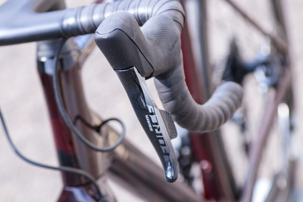 2020 Canyon Endurace CF SLX Disc 8.0 eTap – lever.jpg