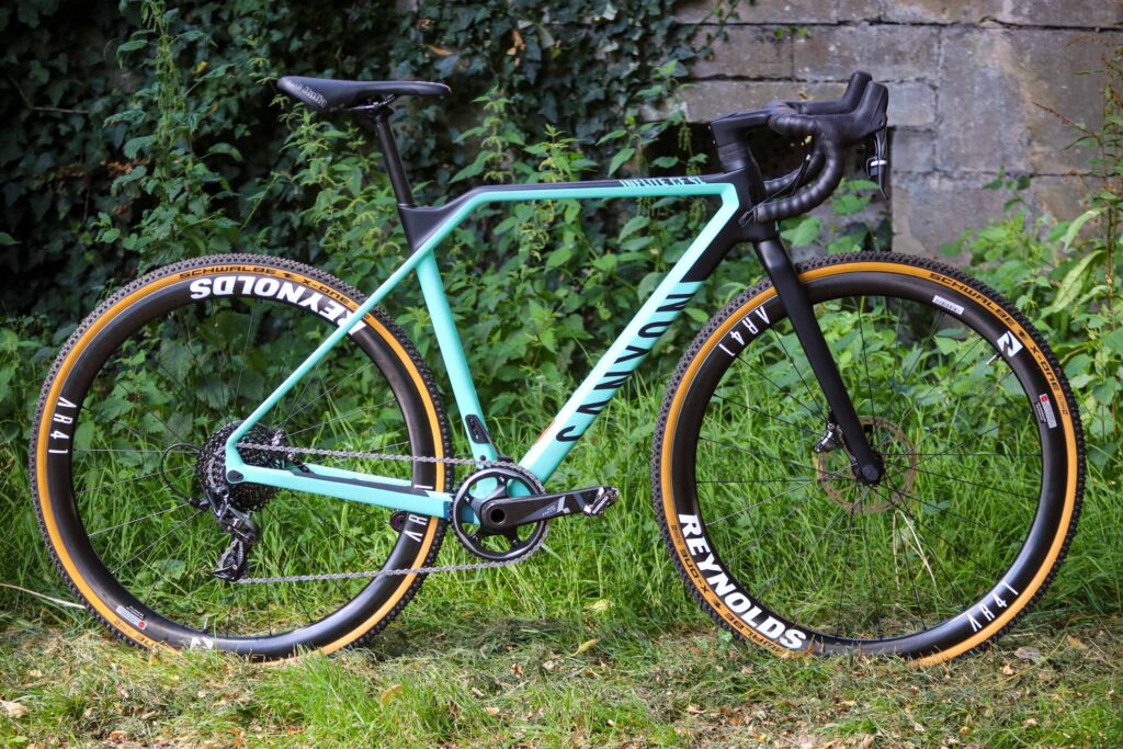 2020 Canyon Inflite CF SL 8.jpg