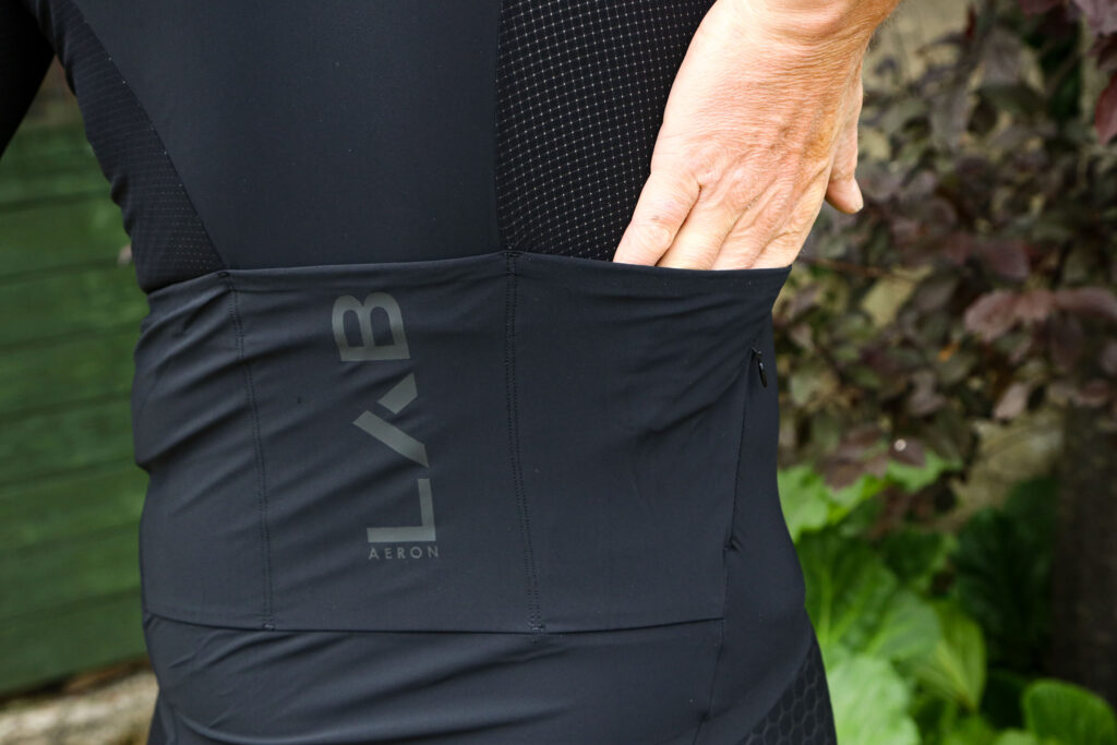 2020 dhb Aeron LAB Raceline Short Sleeve Jersey 3.0 – pockets.jpg