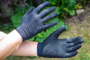 2020 dhb Aeron XC Full Finger gloves.jpg