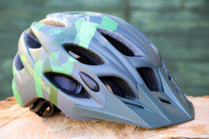 2020 Endura Humvee cycle helmet.jpg