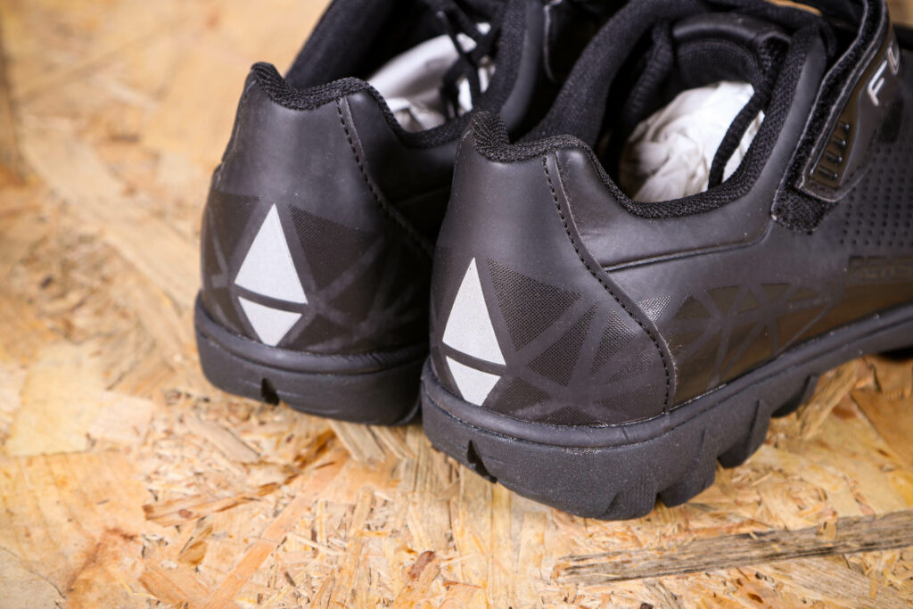2020 FLR Rexston Active Touring Trail Shoe – heels.jpg