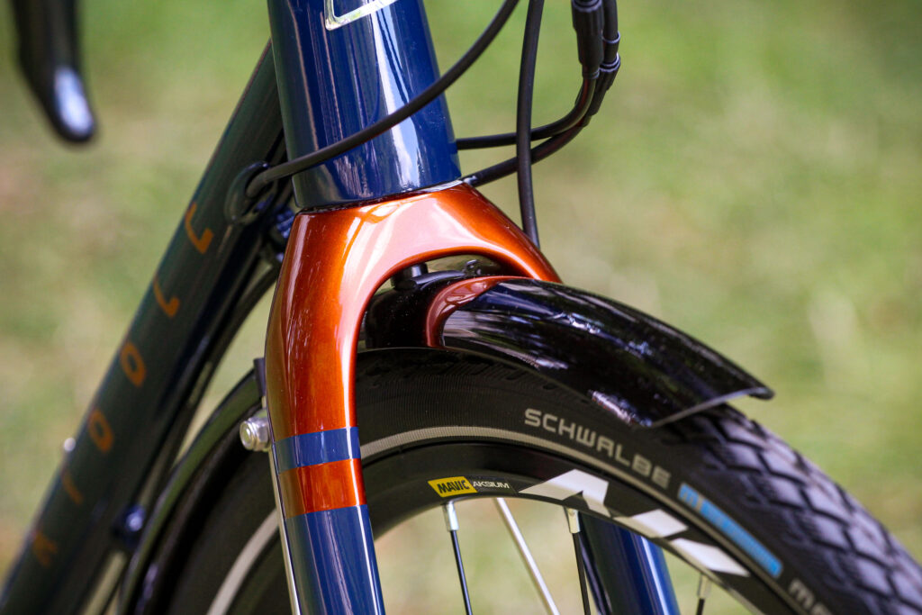 2020 Ribble CGR Tiagra – fork and guard.jpg