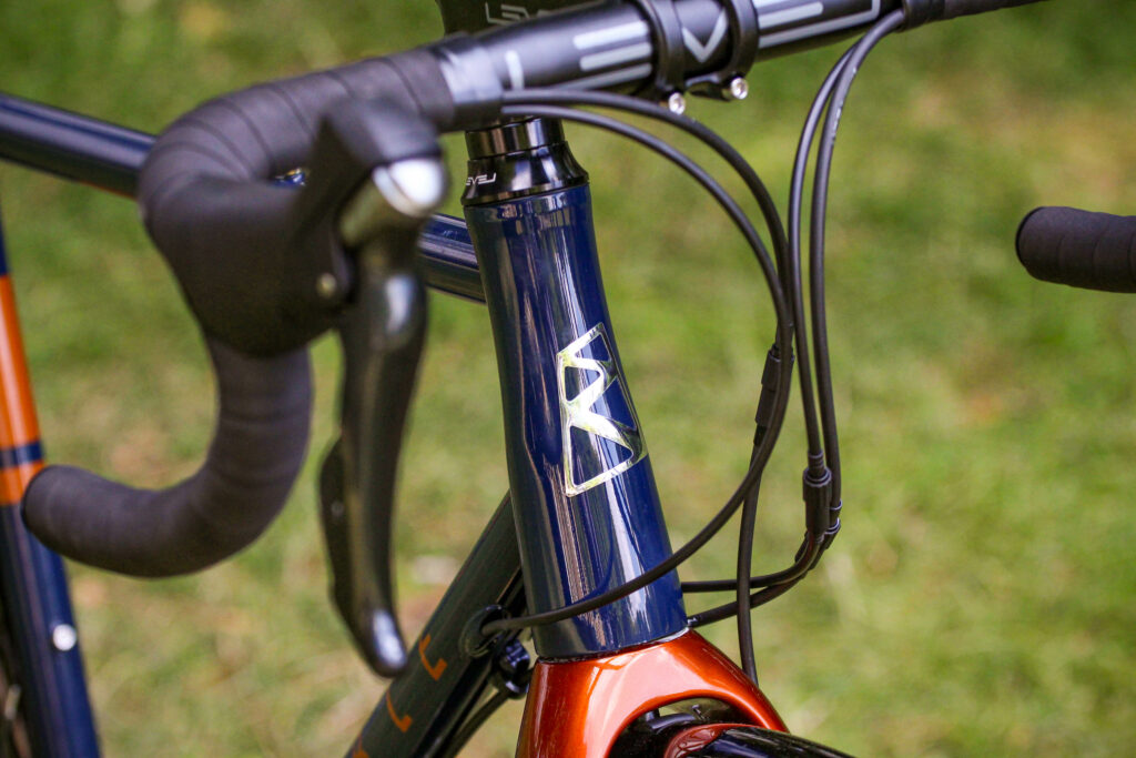 2020 Ribble CGR Tiagra – head tube badge.jpg
