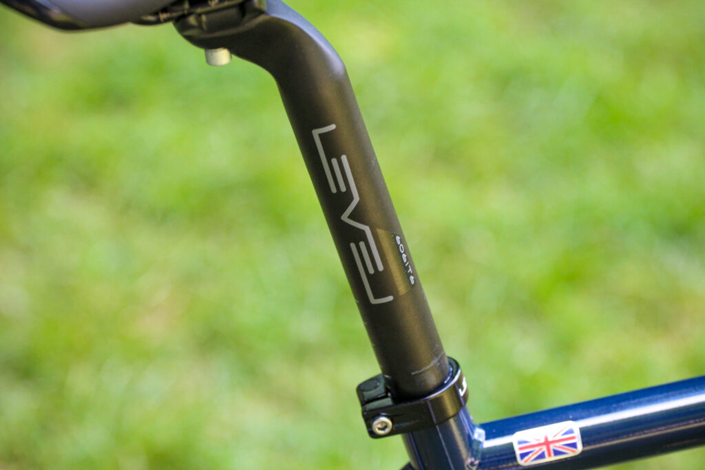 2020 Ribble CGR Tiagra – seat post.jpg