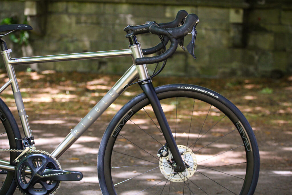 2020 Ribble Endurance Ti Disc Enthusiast – front.jpg