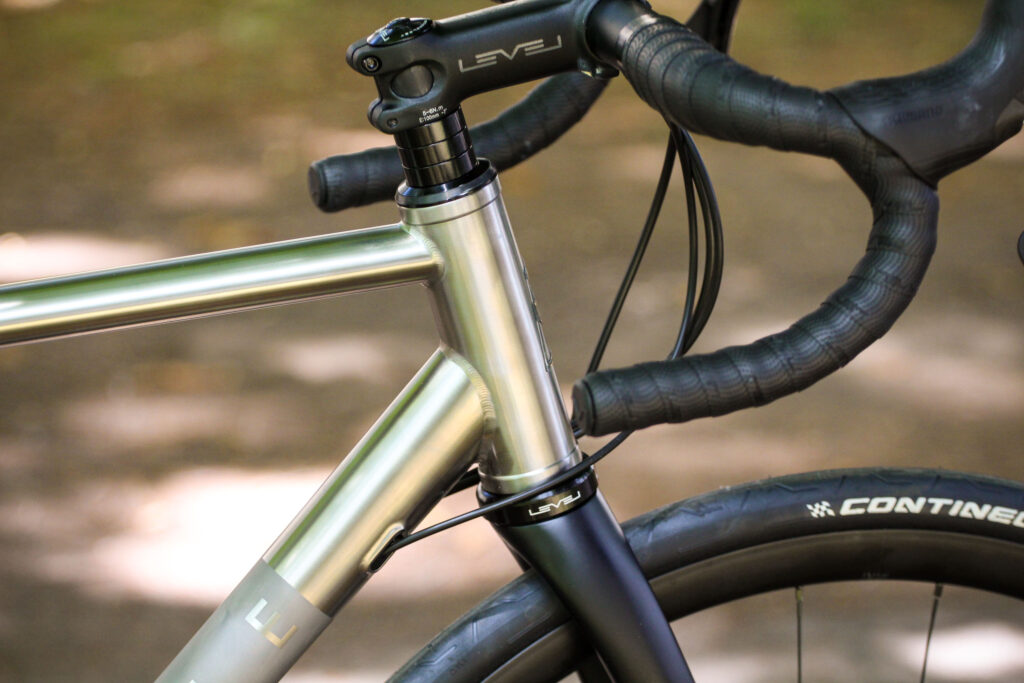 2020 Ribble Endurance Ti Disc Enthusiast – head tube.jpg
