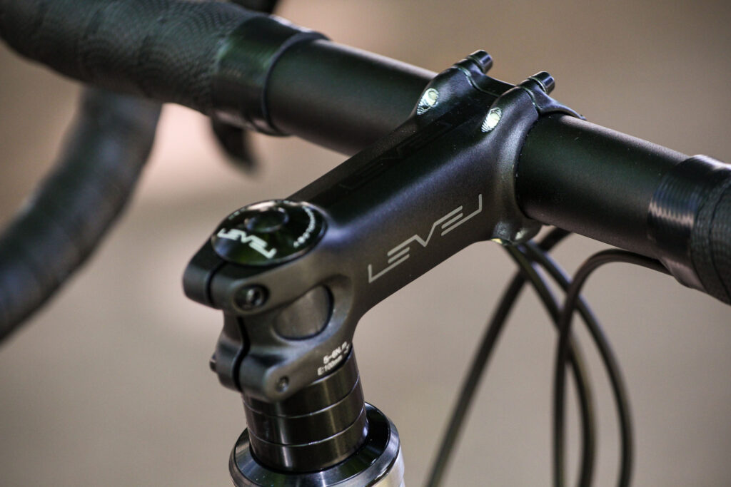 2020 Ribble Endurance Ti Disc Enthusiast – stem.jpg