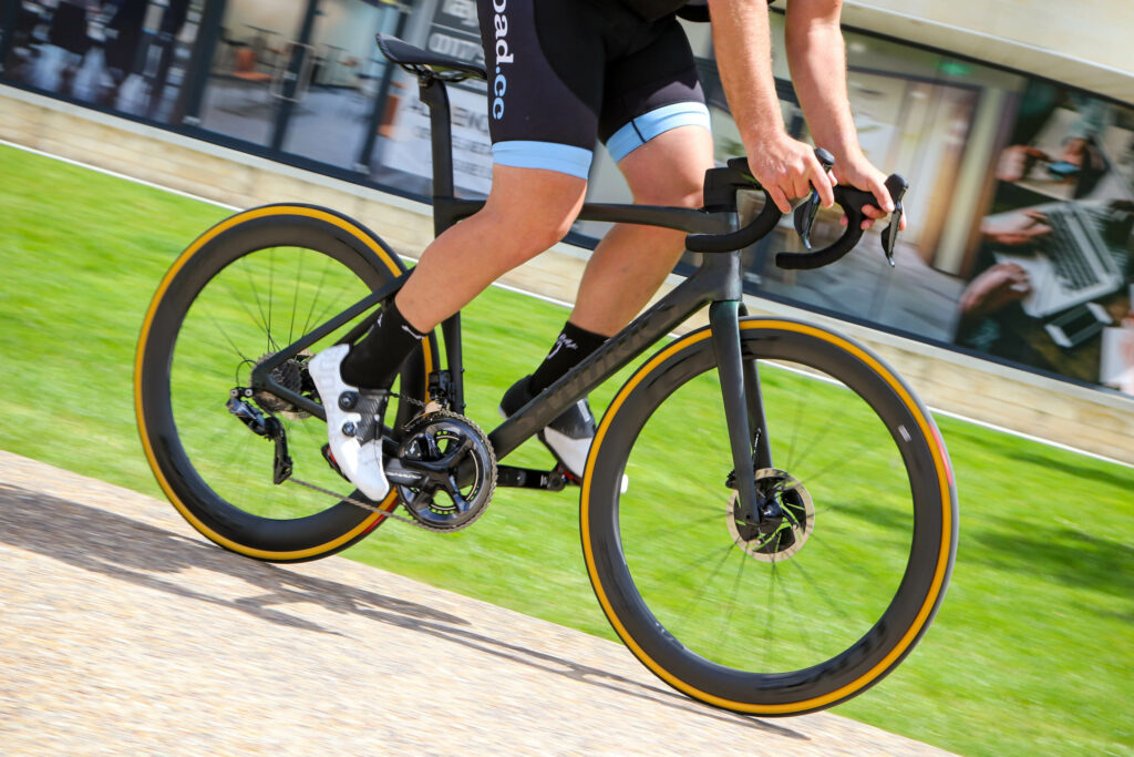 2020 Specialized Tarmac SL7 – riding 3.jpg