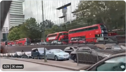 euston road congestion screenshot – via Thomas the Taxi on twitter.PNG