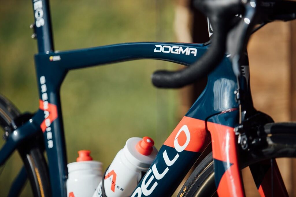 Ineos Bernal Pinarello Dogma F12 X-Light Tdf 2020 detail.jpg