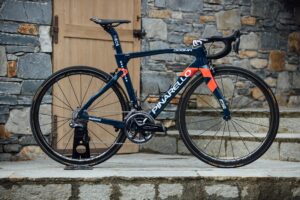 Ineos Bernal Pinarello Dogma F12 X-Light Tdf 2020 full bike.jpg