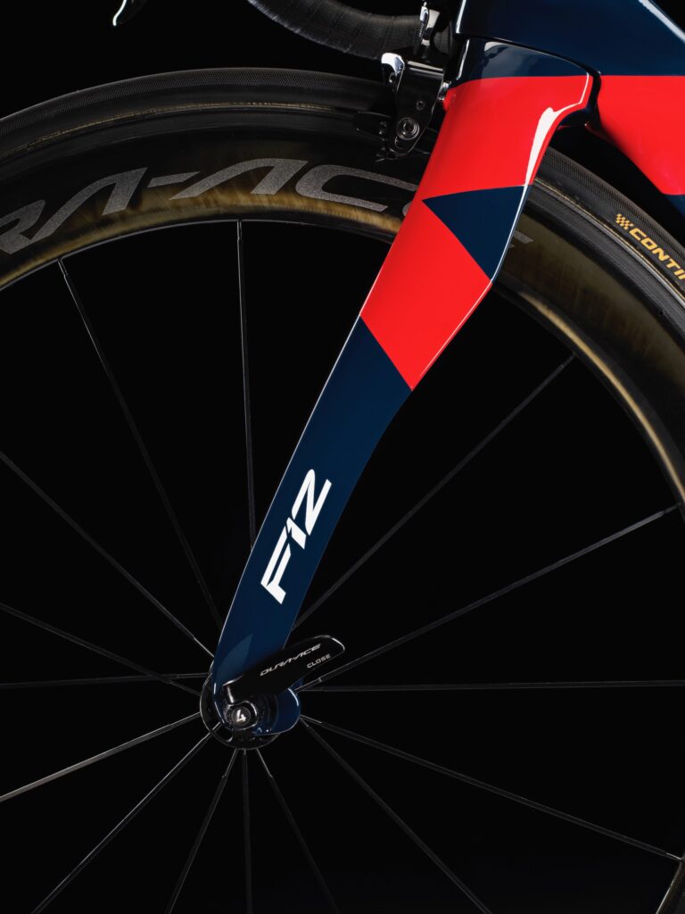 Pinarello Dogma F12 Ineos Grenadiers 2020 Tour de France – 2.jpg