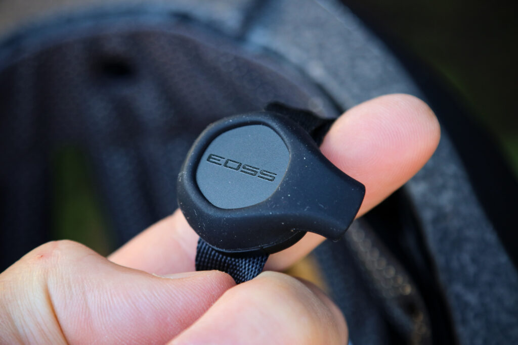 2020 Coros Safesound helmet – detail 1.jpg