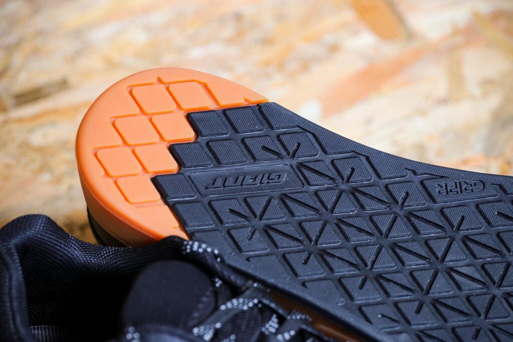 2020 Giant Shuttle Flat Off Road Shoes – sole heel.jpg