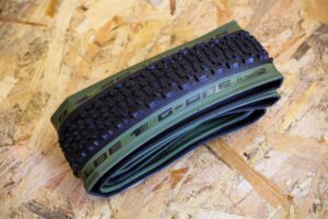2020 Schwalbe G-One Ultrabite 700x38 TLE tyre.jpg