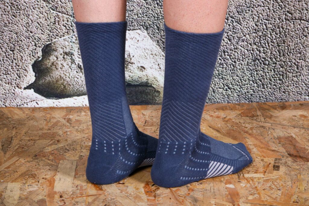 2020 Showers Pass Tempo Socks Crew 3.jpg