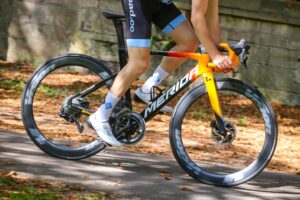 2021 Merida Reacto Disc Team-E - riding 1.jpg
