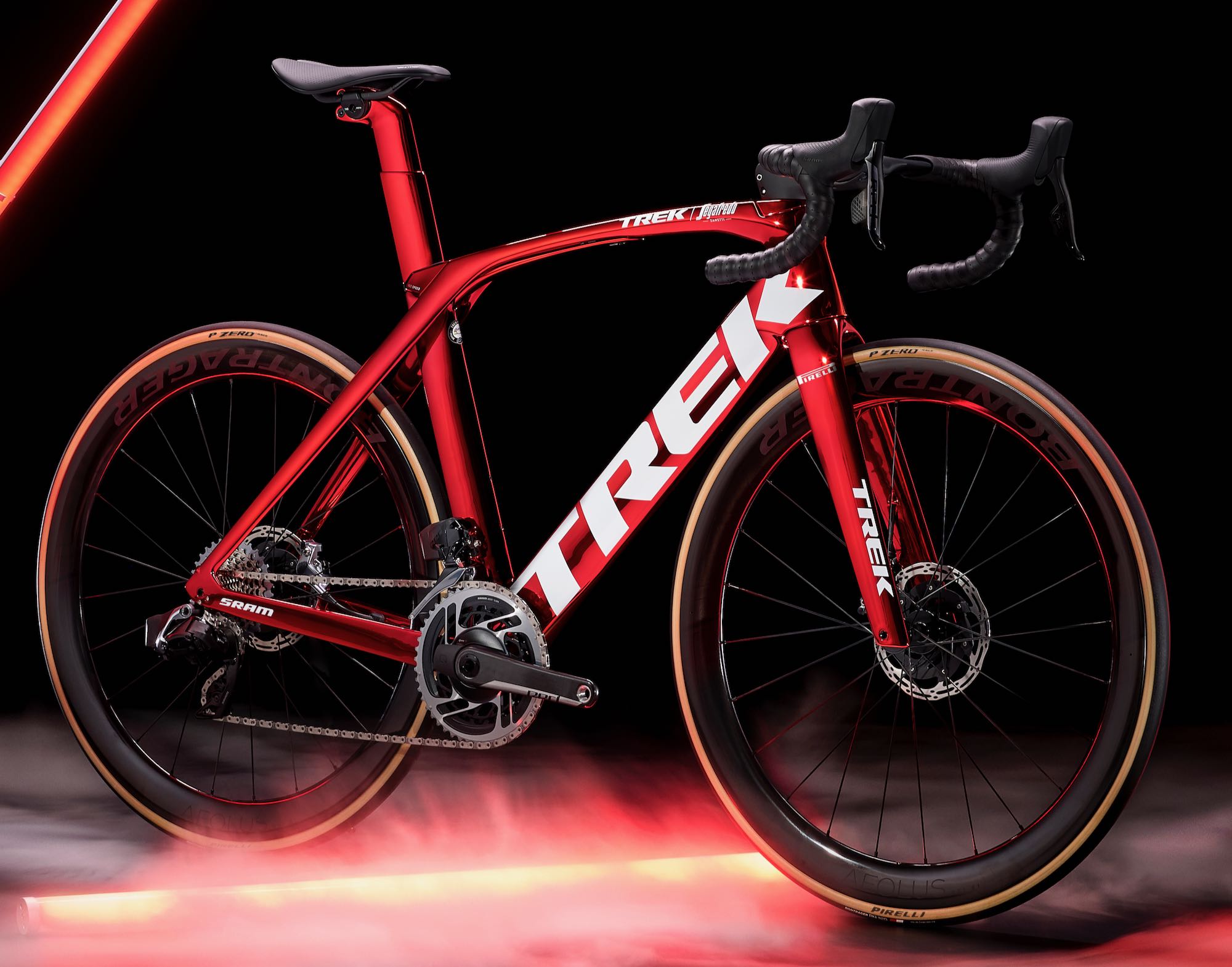 2021 Trek Madone Ruby &ndash; 1