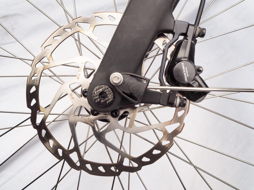 2020 Circe Cycles Eos Tandem – front dropout and disc brake.jpg