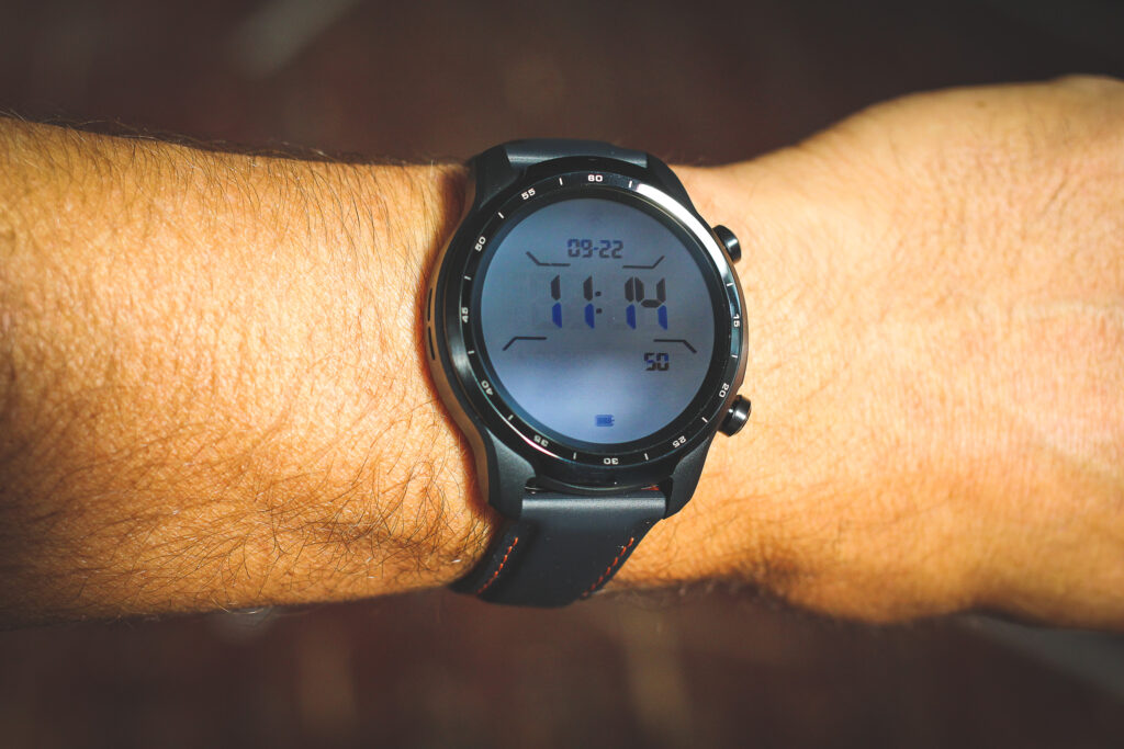 2020 Mobvoi Ticwatch Pro 3-11.jpg