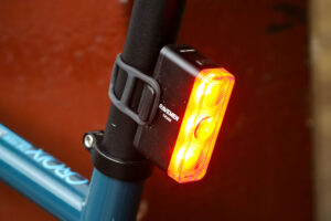 2020 Ravemen TR300 USB Rechargeable Rear Light 1.jpg