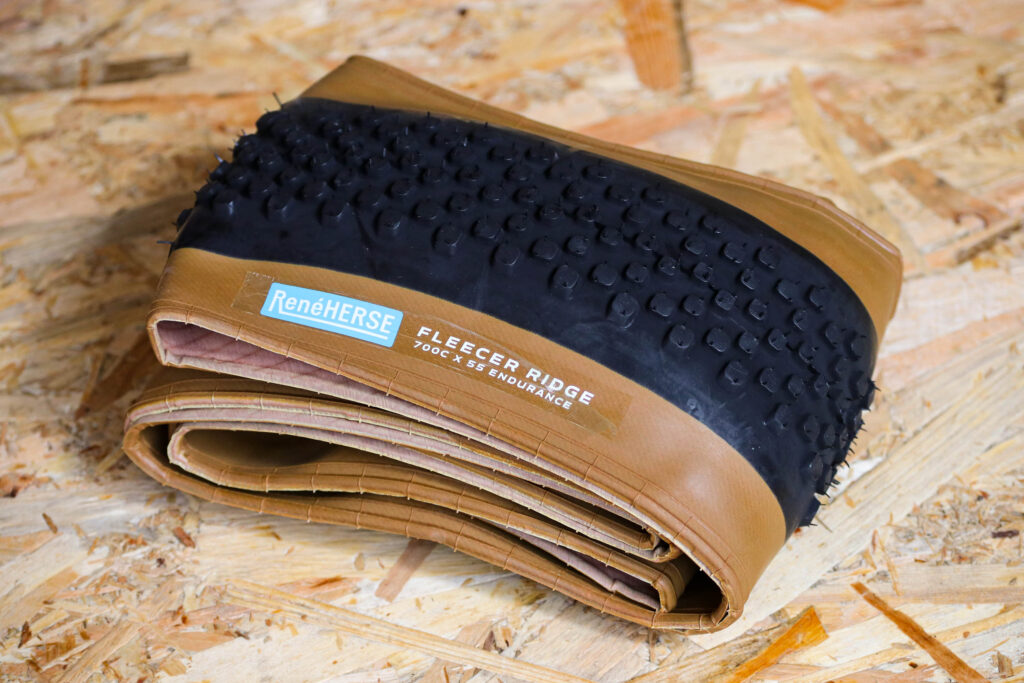 Rene Herse Fleecer Ridge tyres