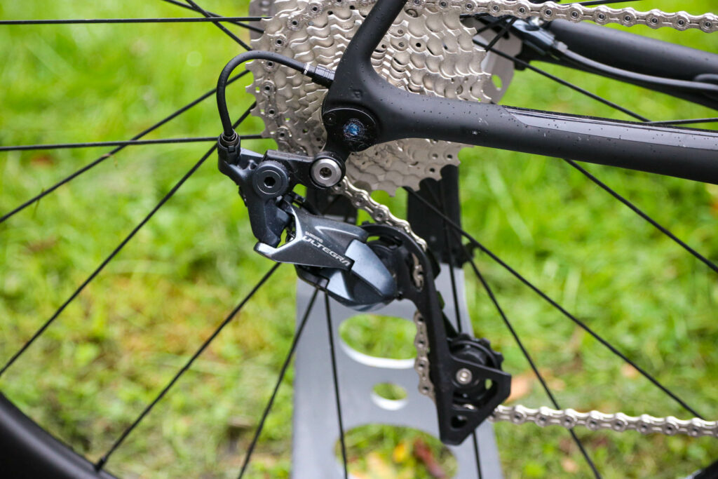 2021 Giant TCR Advanced Pro 1 Disc – rear mech.jpg