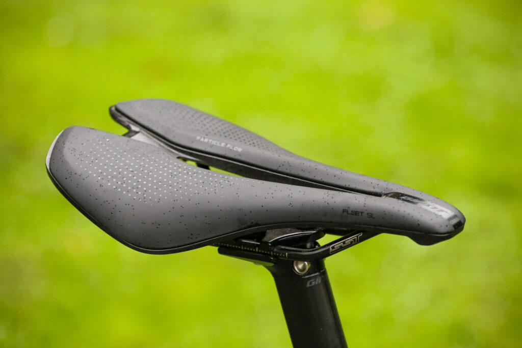 2021 Giant TCR Advanced Pro 1 Disc – saddle.jpg