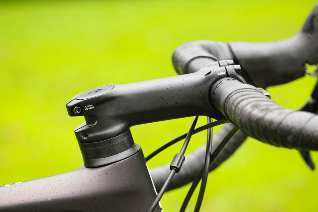 2021 Giant TCR Advanced Pro 1 Disc – stem.jpg