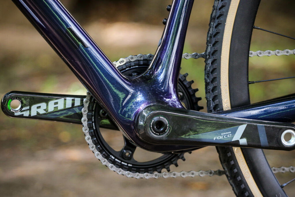 2021 Vitus Energie Evo – bottom bracket.jpg