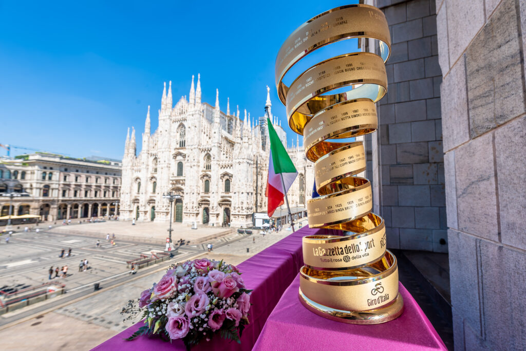 Giro d’Italia trophy