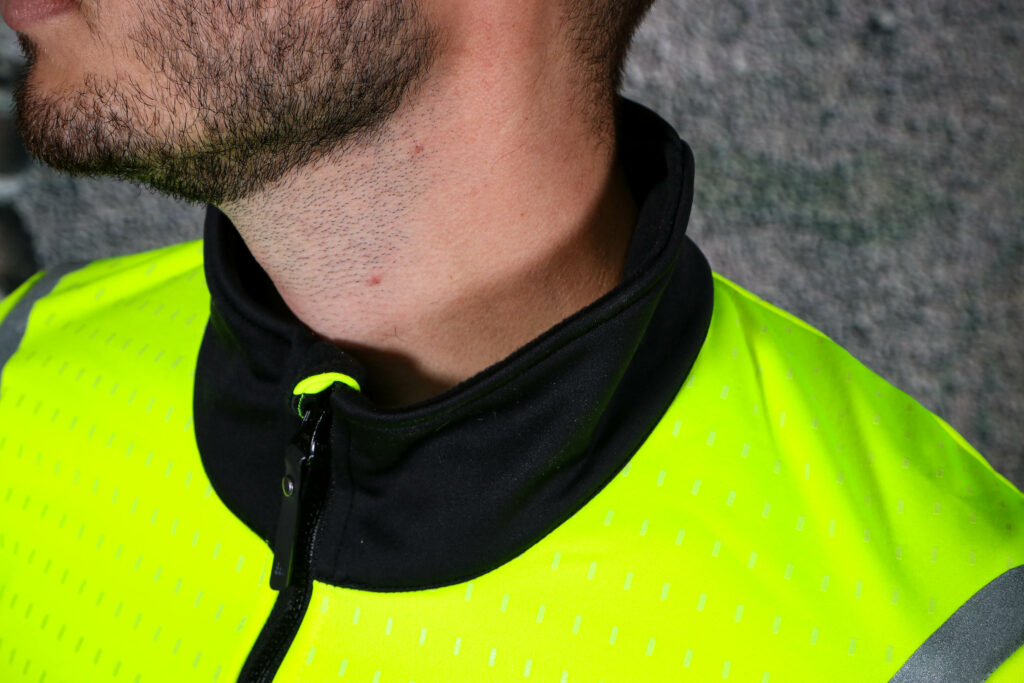 2020 Craft Hale SubZ Jacket – collar.jpg