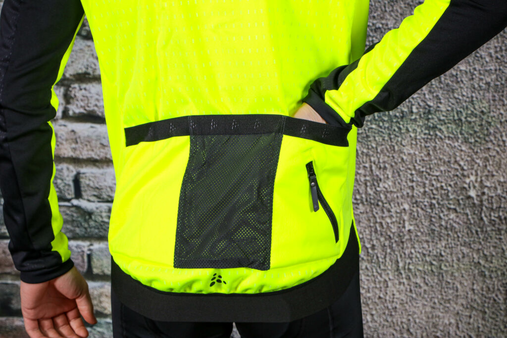 2020 Craft Hale SubZ Jacket – pockets.jpg