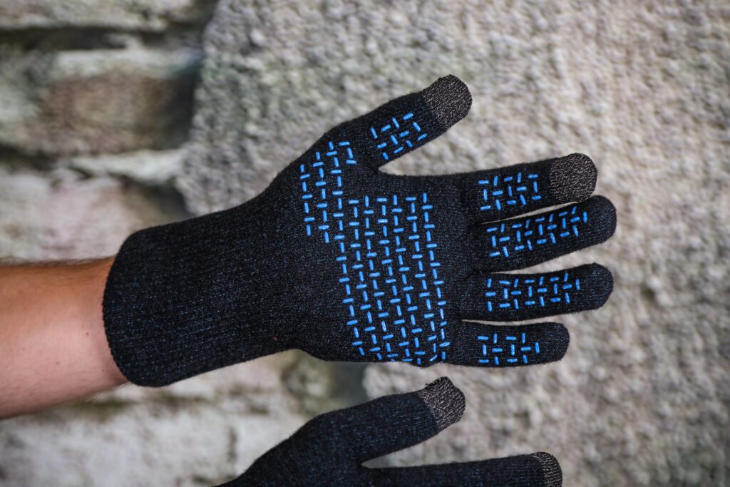 2020 DexShell Ultralite Gloves – palm.jpg