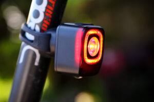 2020 Magicshine SEEMEE 200 rear light - 2.jpg