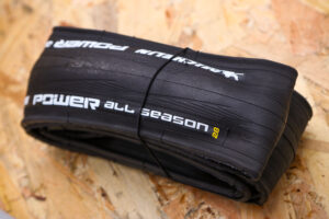 2020 Michelin Tyre Power All Season 700 x 28C.jpg
