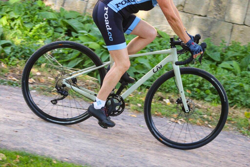 2021 Liv Devote 1 – riding 3.jpg