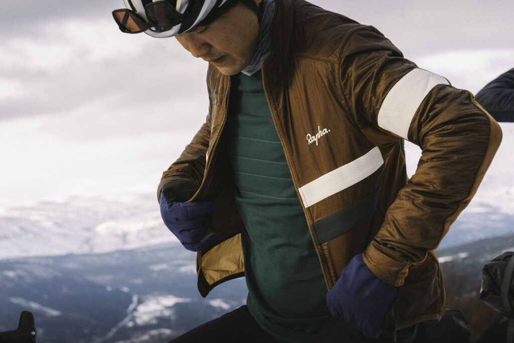 2020 Rapha Explore Long Sleeve Pullover Lifestyle