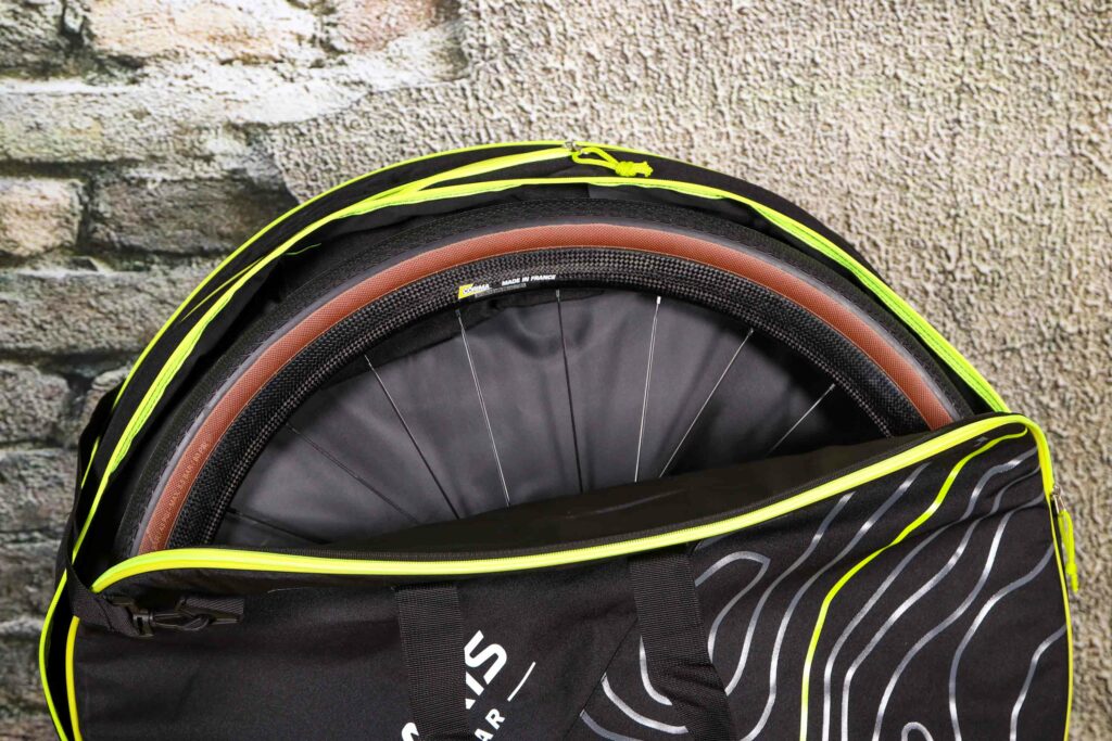 2020 Polaris Pro Wheel Bag – open.jpg