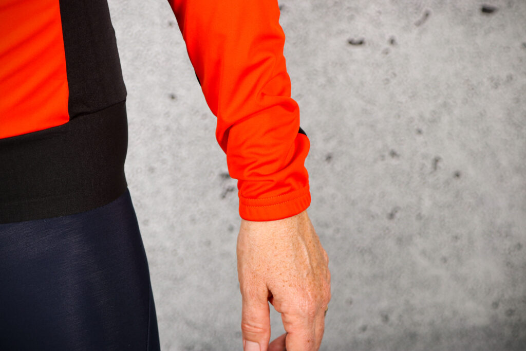 2021 Castelli Alpha RoS 2 Light Women’s Jacket – cuff.jpg