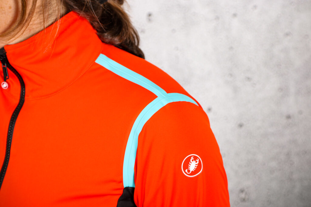 2021 Castelli Alpha RoS 2 Light Women’s Jacket – shoulder detail.jpg