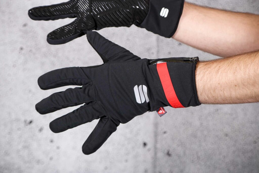 2021 Sportful Fiandre Glove – back.jpg